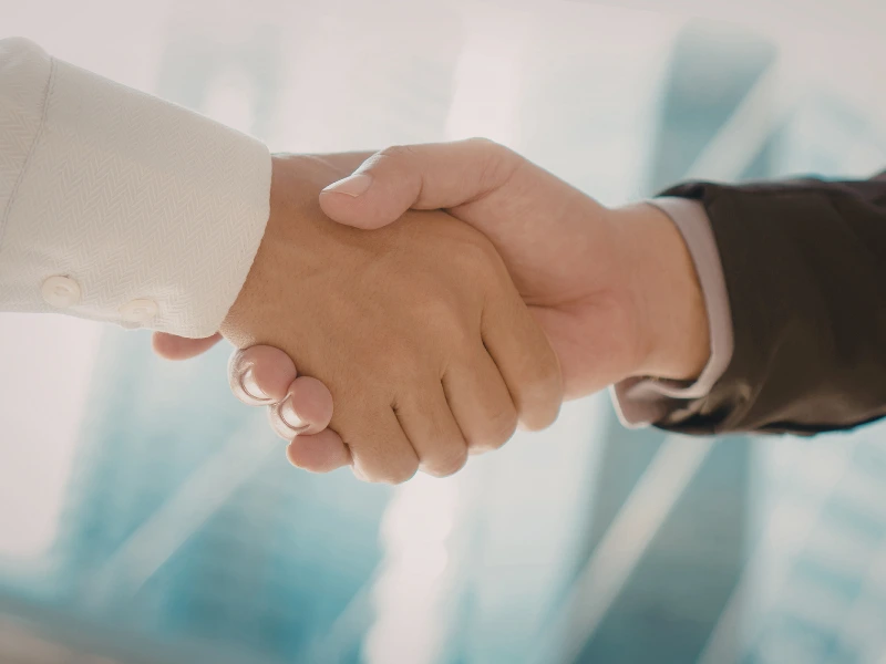Partner with loli pharma